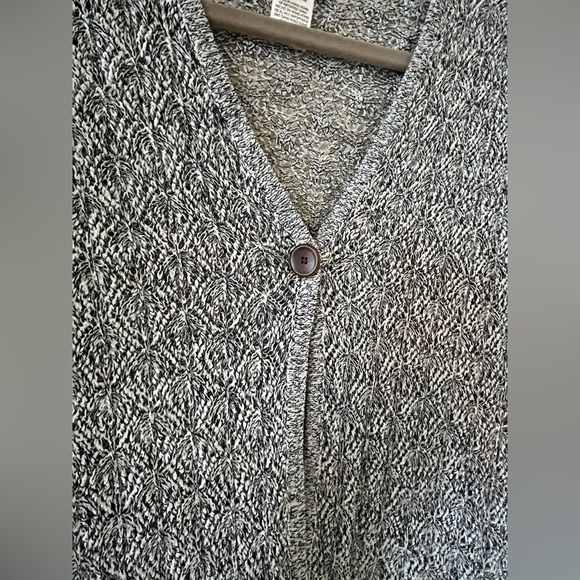 Jones New York Collection Charcoal Gray One button Cardigan Women’s Medium - Picture 3 of 10